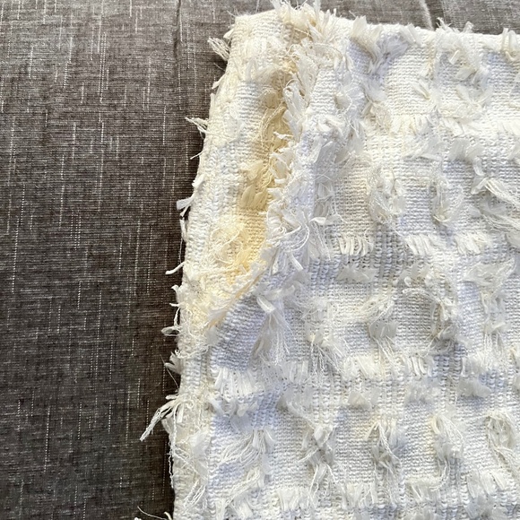 H&M Skirt - Picture 3 of 6